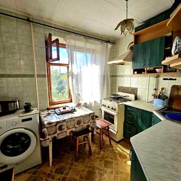 Продаж 2х.кімнатної квартири.Зупинка Продмаш.