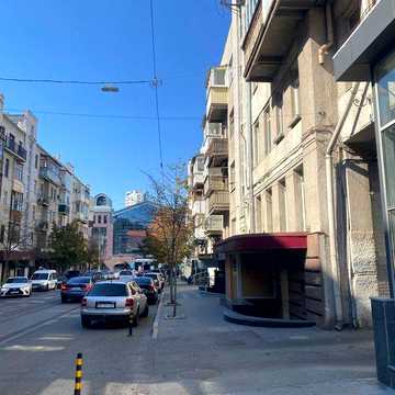 Продається квартира в центрі міста