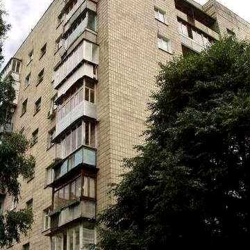 Продається  2-к, 8/9 пов, 45,5 М2, провулок Бутишева 17, Печерськ