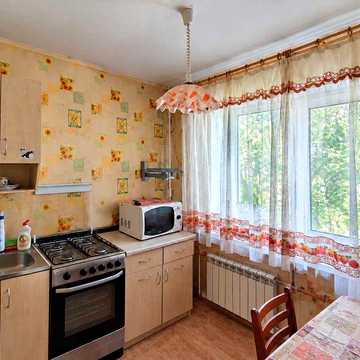 Продам 2к квартиру ХТЗ Метро Индустриальная