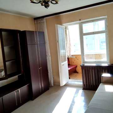 Без %.. 3-к квартира в Пущі-Водиці, вул. Максименка 6.