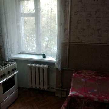 Оренда однокімнатної квартири  3 поверх, Європейська 104