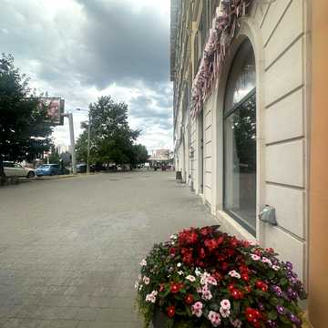 1 ком. квартира -жк Виа рома-Таирова. ГАЗ -свой котел. Низкий этаж