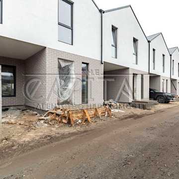 Продаж 2к Дім Дніпровський узвіз