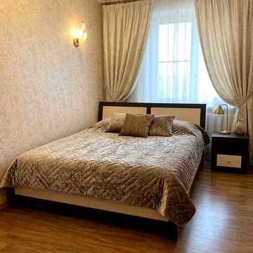 Сдам 2х комнатную квартиру проспект Небесной Сотни. Королева. Инглези.