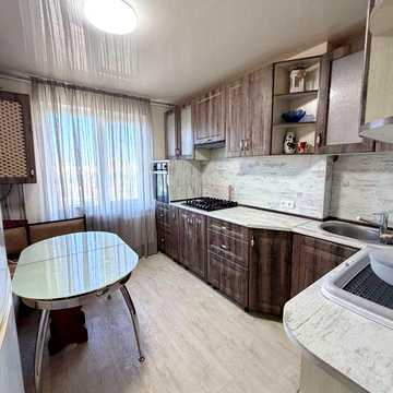 ІНДИВІДУАЛЬНЕ ОПАЛЕННЯ!!!Продам 3 к квартиру на Садовій
