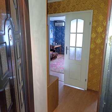 Продам 2-х кімнатну квартиру в центрі міста, з індивідуальним опаленням