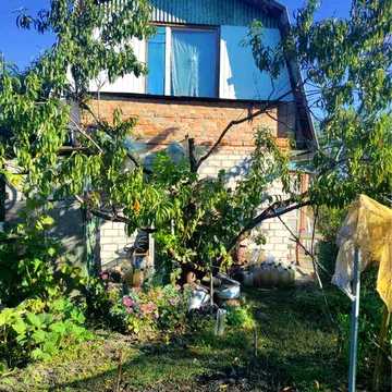 Продаю будинок із земельною ділянкою 10соток