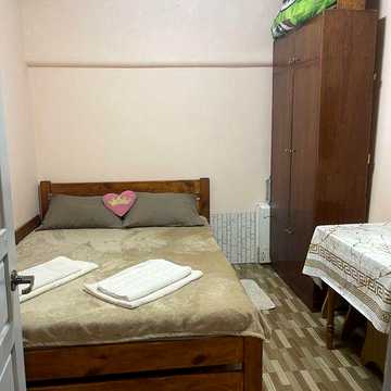 Сдвм 1 комнатную квартиру в частном доме 10 Б. Фонтана