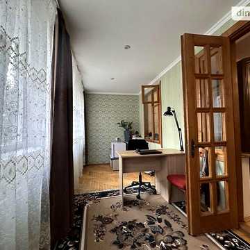 Продаж 3к Квартира Володимира Лучаковського (Лучаківського) вулиця