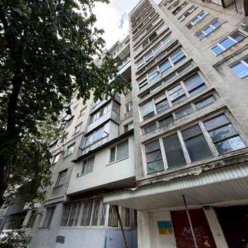 Продам 3-кімнатну квартиру в центрі Одеси, цегляний спецпроєкт, газ, держпрограми