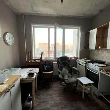 Продам 2 кімнатну квартиру Рональда Рейгана 9