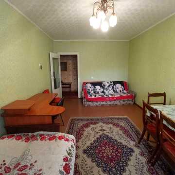 Сдам 1 комнатную квартиру в Лесках по ул. Крылова