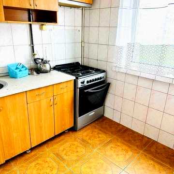 Довгостроково: 3-кімн. квартира в Харкові біля ст. метро Холодна Гора