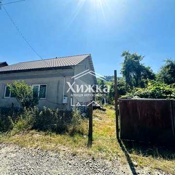 Продаж Будинку у  с. Крива: потенціал для власного дизайну в 5 км від Хуста