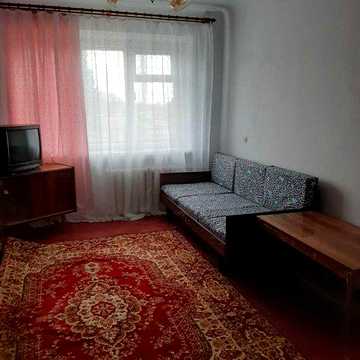 Довгострокова оренда 2к квартири.