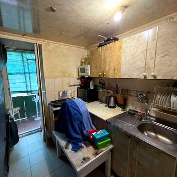 Продаж 2к Квартира Жоліо-Кюрі вулиця