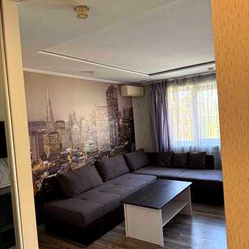 + Сдам 2 ком. квартиру ул.Пархоменко 13000 гр. + ком.услуги