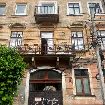 1-кімнатна квартира в центрі Чернівців | Австрійський будинок | 36,7 м² | 48000$