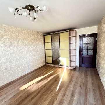 Здам 1 кім.кв  район Луначарки О. Панченка 8500 грн.
