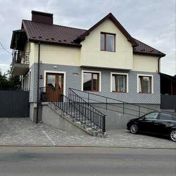 Будинок + діюча стоматологія в 50 км. від Луцька. Готовий бізнес!
