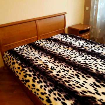 Сдам 3-кв на Киевской  для 4-5 парней на короткий или длительный срок