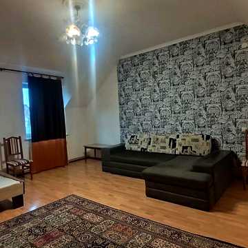 Довгострокова оренда 1к Дім Ейзенштейна Сергія провулок