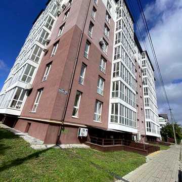 Продам 3 кімнатну квартиру в новобудові