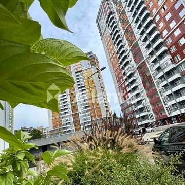 У продажу квартира з ремонтом в зданому житловому комплексі в Приморському районі міста Одеси.