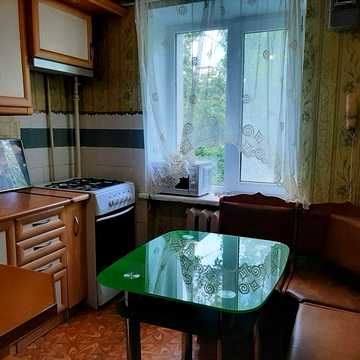 Сдам 1 комнатную квартиру на Соломенке