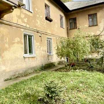 Продаж просторноі 4 х кімнатноі квартири в Придніпровське
