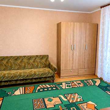 1к квартира на Брацлавській БЕЗ ТЕХНІКИ