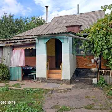 Продам будинок у селі для проживання та ведення господарства 0,85 га