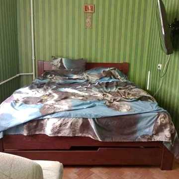 Здам 2-к квартиру метро Дружби народів 5 хвилин пішки
