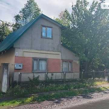 Продаж 3к Дім Центральна вулиця