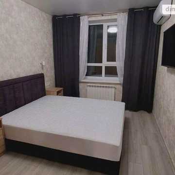 Довгострокова оренда 1к Квартира Володимира Великого вулиця