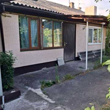 Продаж 2к Квартира Шкільна
