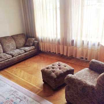 Довгострокова оренда 3к Квартира Соборна вулиця