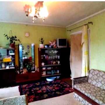 Продам дом/часть, в Комаровке, г. Южный, возможно под дачу.