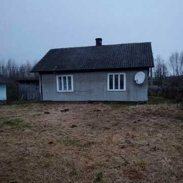 Продаж в селі будинку