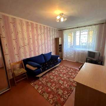 Продам 1 кімнатну квартиру  пр.Л.Свободи,46А. Олексіївка, 6/9