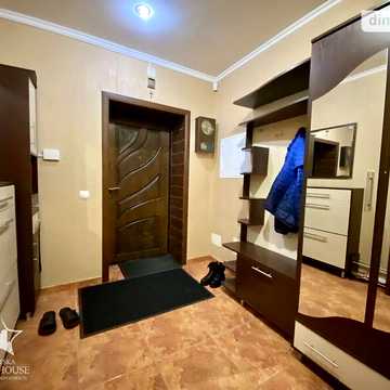 Довгострокова оренда 4к Дім Остапа Вишні вулиця