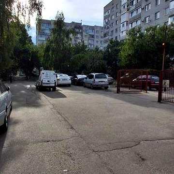 2-кім в Центрі біля набержної