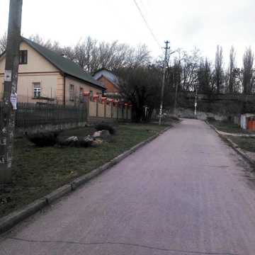 Гагарина - Дом, 10 соток. можно +10с с соседским