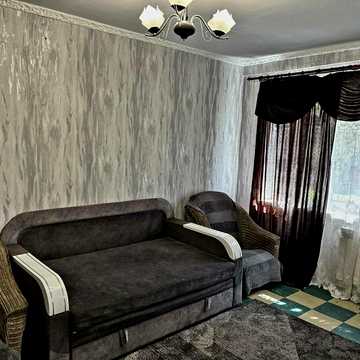 Продам 1 кімнатну квартиру.