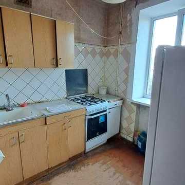 Продам 2к.кв.вул.Курчатова (128-й Бригади Тероборони)