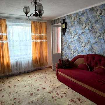 Сдается 2-комн.кв. по ул.Новокузнецкой на 1-м Южном