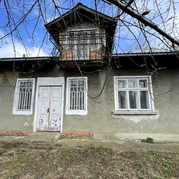 Будинок і літня кухня