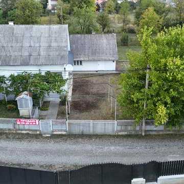 Продається будинок з літньою кухнею в селі Бедевля