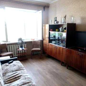 Срочно ! 40 м2 , 2 ком. кв. в кирпичном газовом доме ! 15 минут к центру